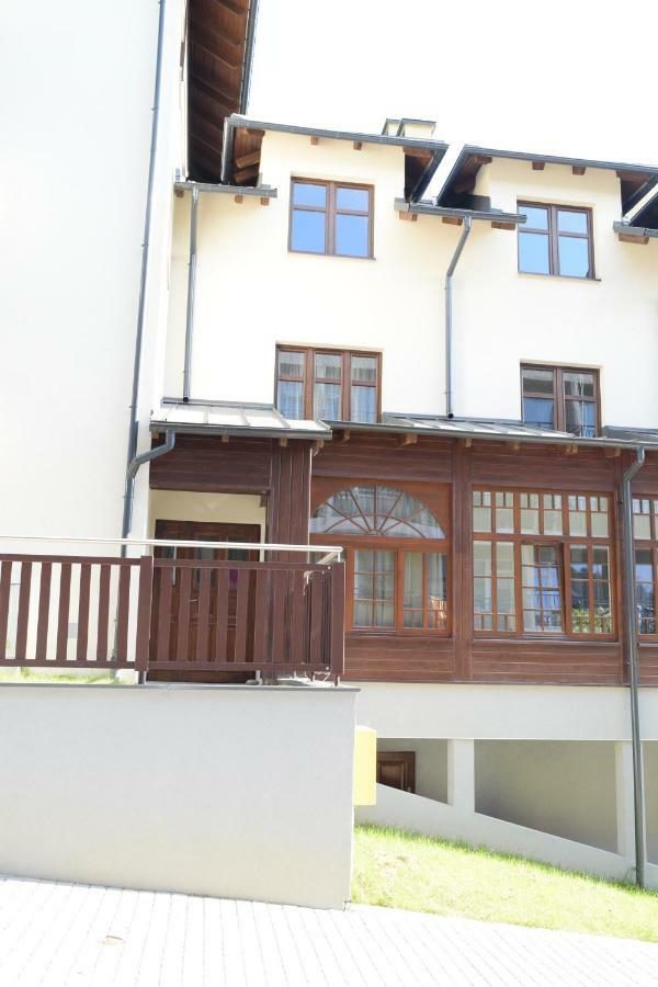 Forrest Apartment Krynica Esterno foto